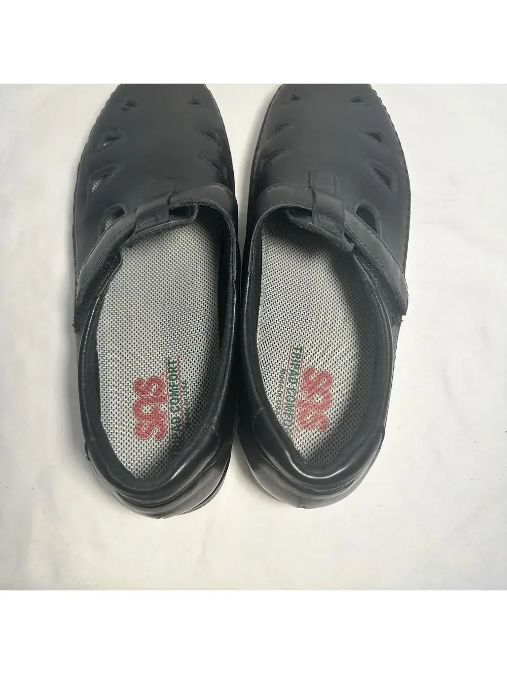SAS tri pad women's black leather mary janes size 8 w Great Shape Super Comfy